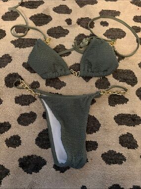Olive Green Textured Chain-Detail Bikini Set